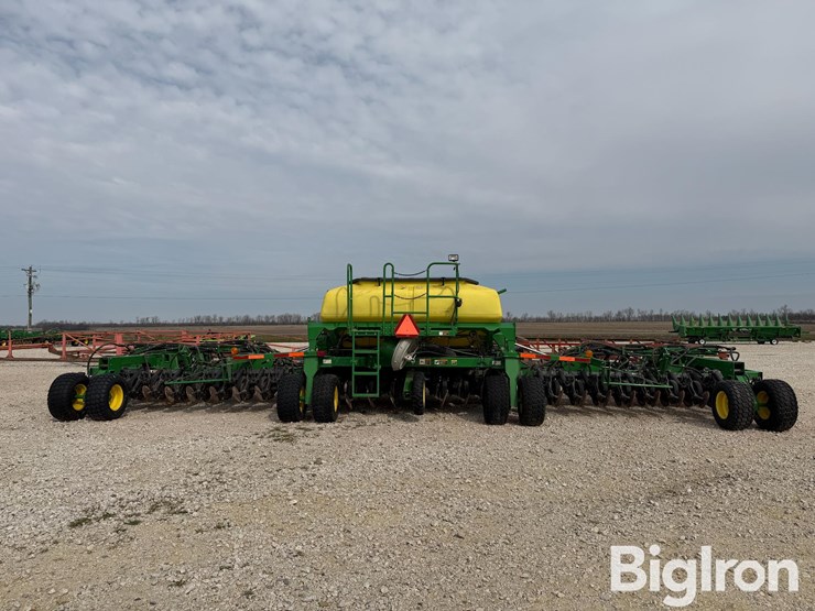 2013-john-deere-1990-image-6