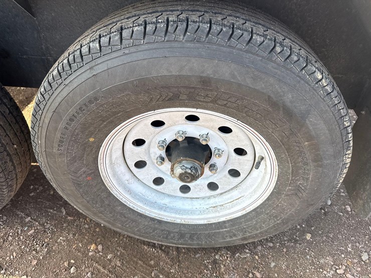 2021-meridian-375rt8-image-18