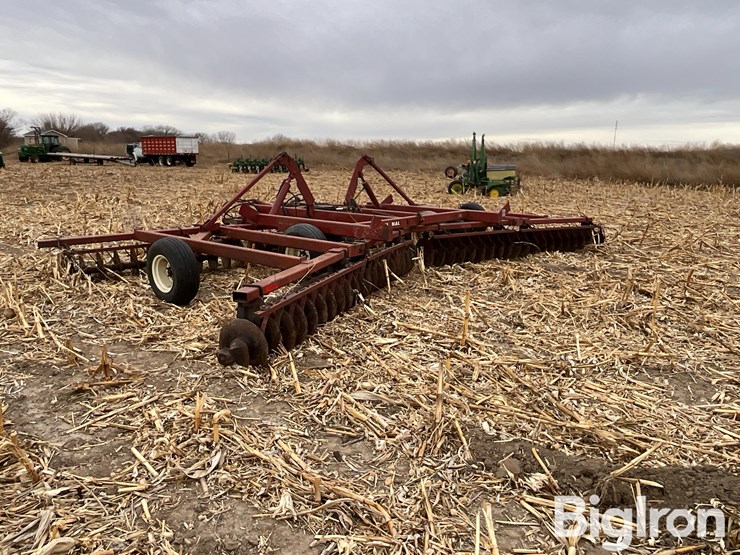 international-490-image-7