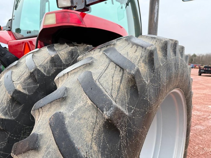 case-ih-mx240-image-9