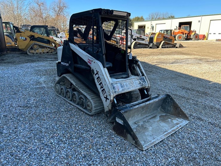 terex-ro70t-skid-steer-loader-image-6