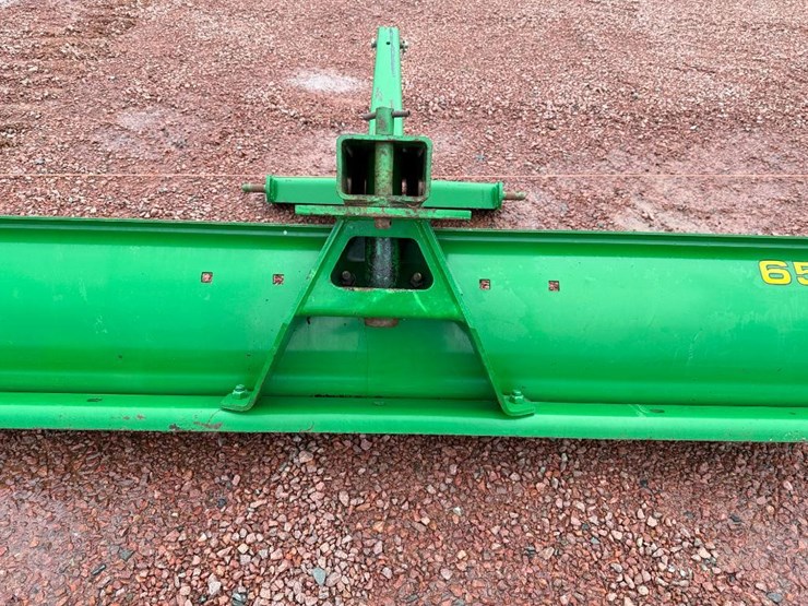 john-deere-65-image-12