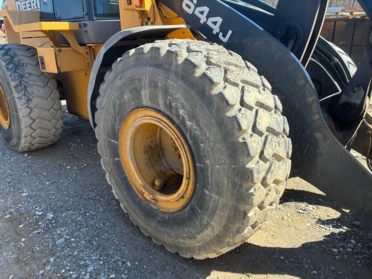 deere-644j-image-10