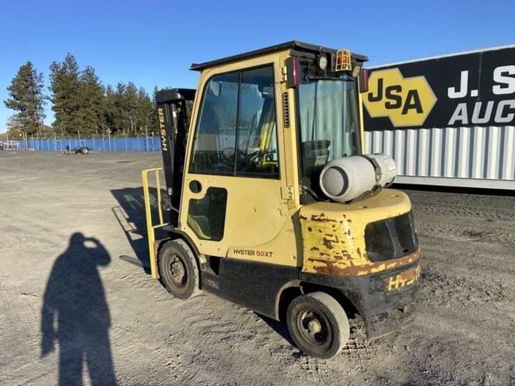 hyster-h50xt-forklift-image-3