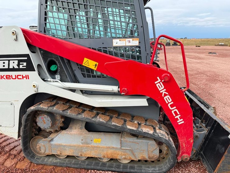 takeuchi-tl8r-image-25