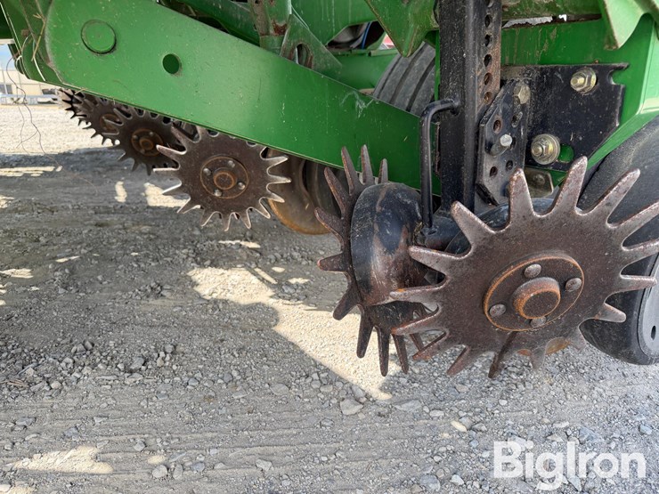 john-deere-1760-image-11