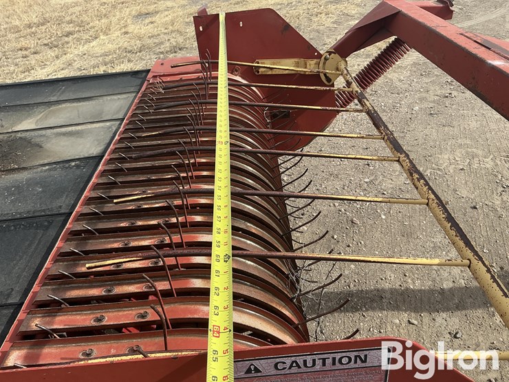 new-holland-166-image-14