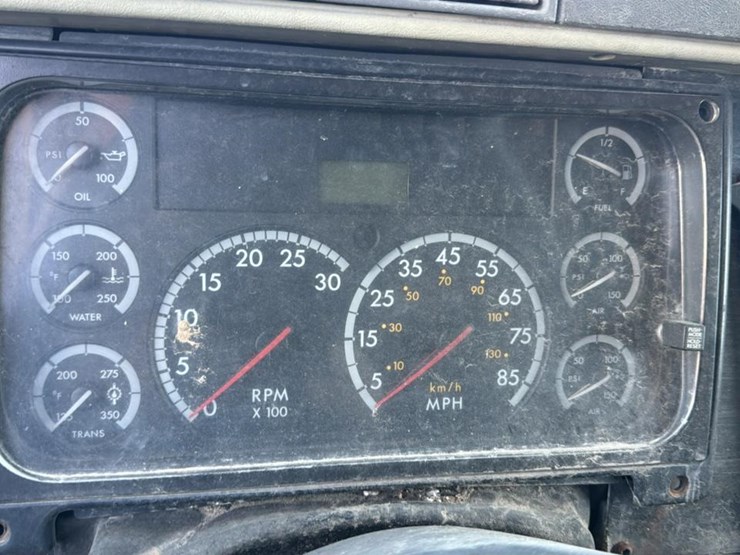 2006-caterpillar-c11-image-11