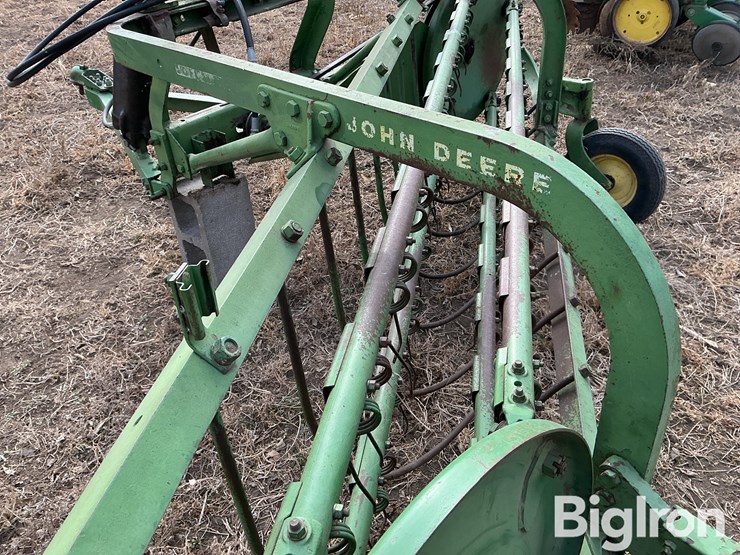 john-deere-350-image-18