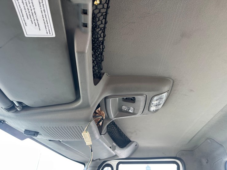 2015-international-prostar-image-54