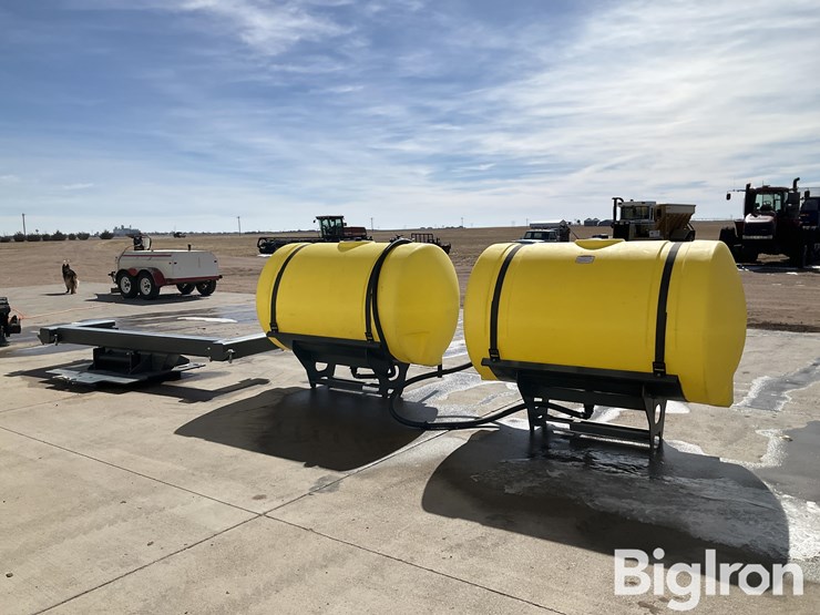 claas-rear-deck-mount-saddle-tanks-image-6