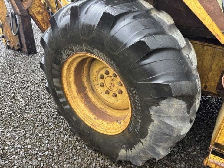 1996-caterpillar-426b-image-11