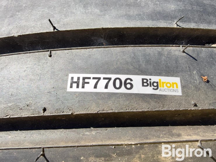 vermeer-baler-tire-and-rim-image-15