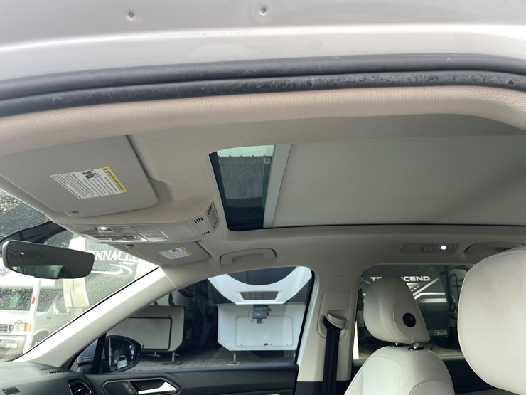 2019-volkswagen-tiguan-se-image-63