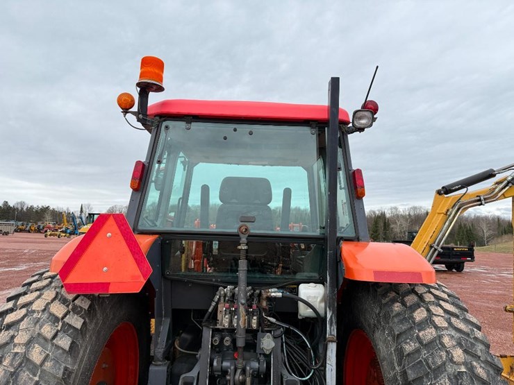 2005-kubota-la1301s-image-16