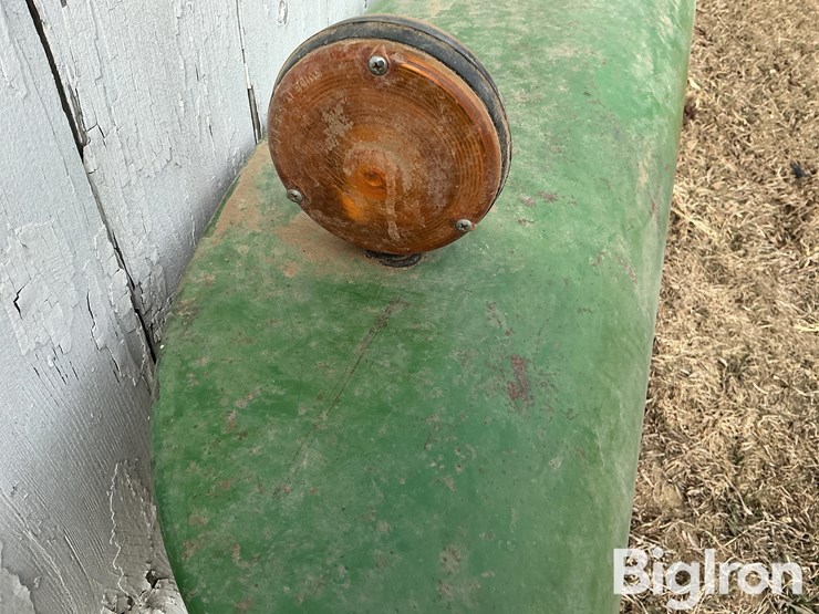 john-deere-10-image-12