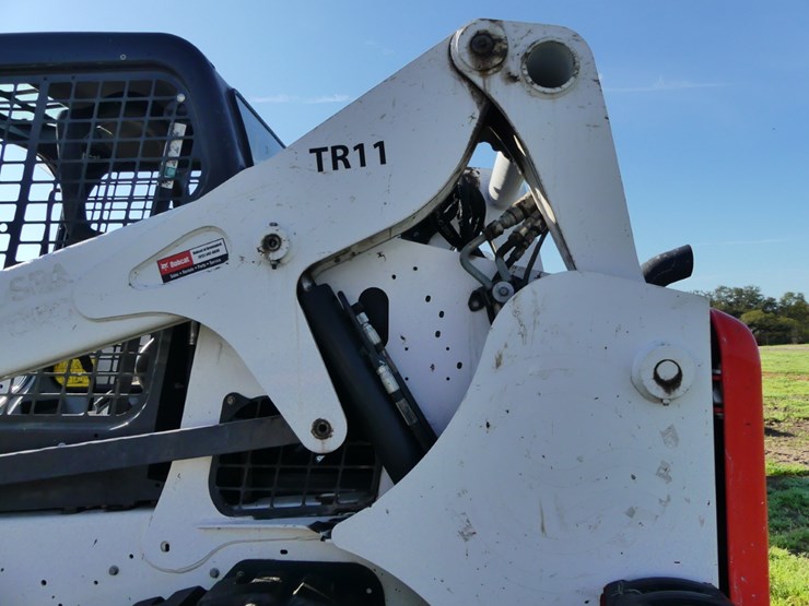 2024-bobcat-t650-image-8