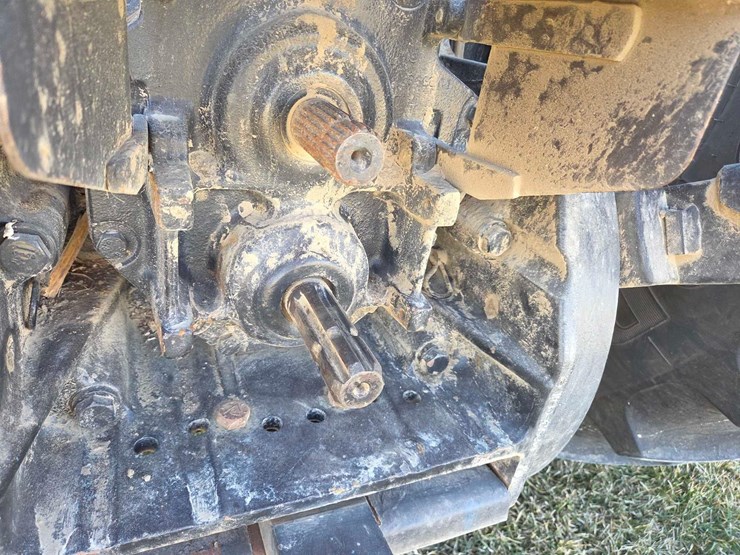 ih-5288-tractor-image-35