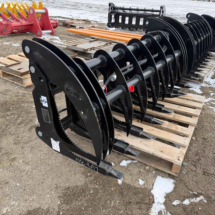 2025 Curved Log Grabber