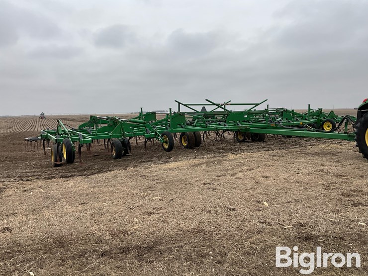 john-deere-985-image-9