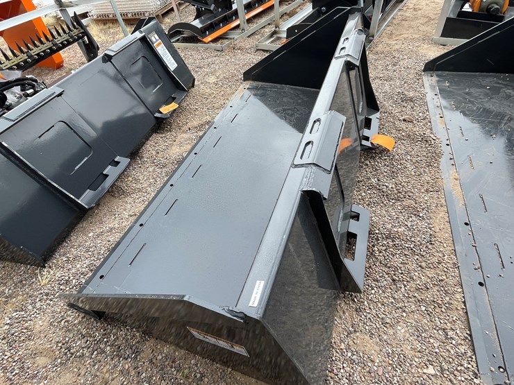 #4326-•-unused-2026-wolverine-skid-steer-track-duty-bucket-attachments-image-4