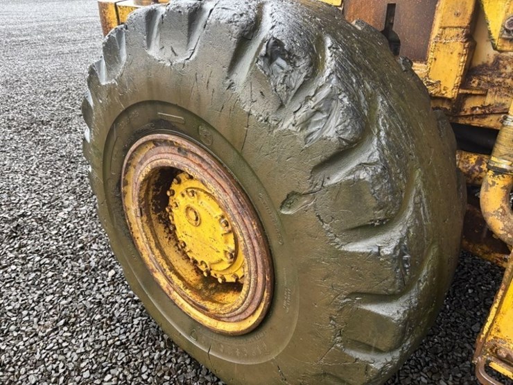 1966-caterpillar-966b-image-13