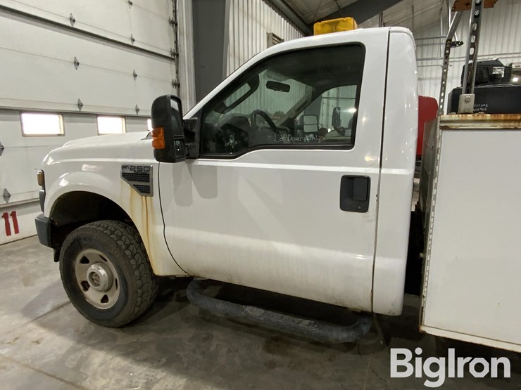 2008-ford-f250-xl-image-15