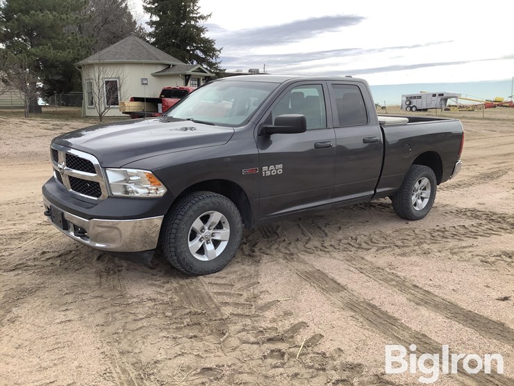 2016-dodge-1500-image-1