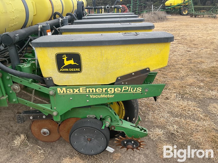 john-deere-1770-image-16