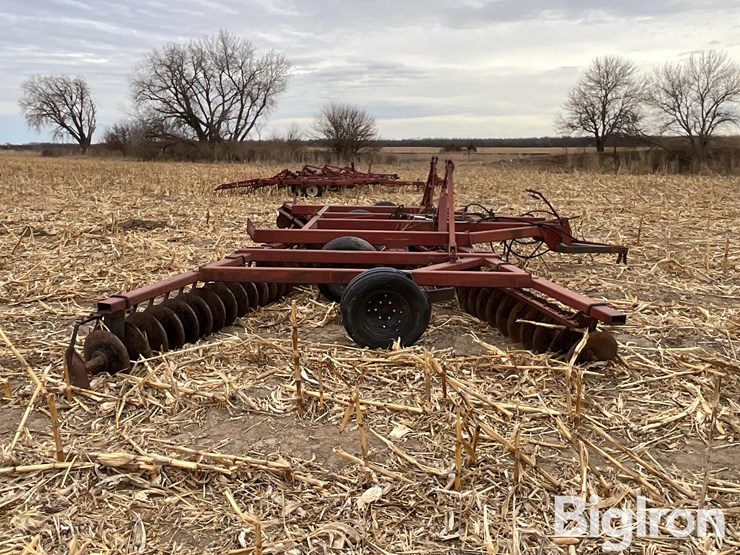 international-490-image-4