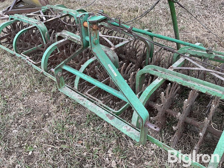 john-deere-pull-type-rotary-hoe-image-14