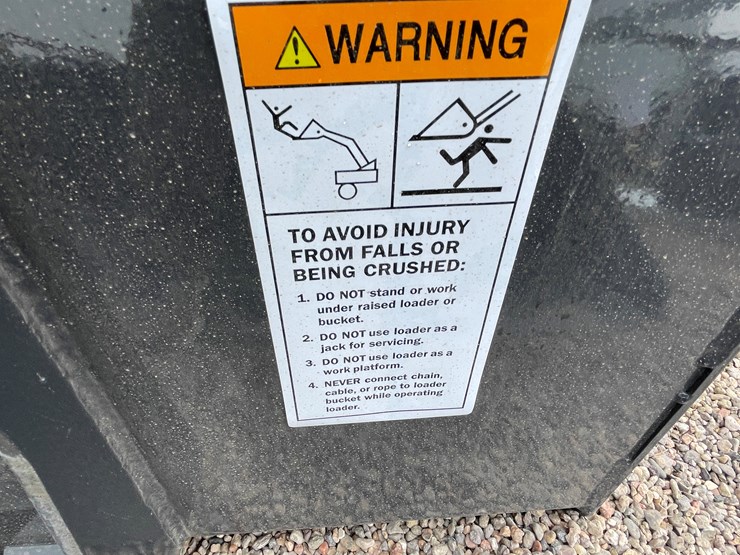 #4326-•-unused-2026-wolverine-skid-steer-track-duty-bucket-attachments-image-9