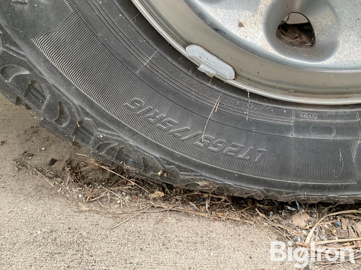 2001-ford-f250-image-17