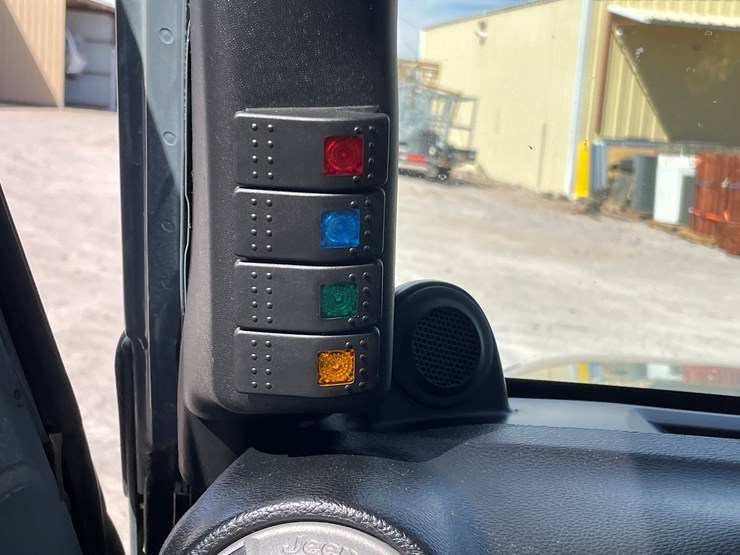 2014-jeep-wrangler-image-66