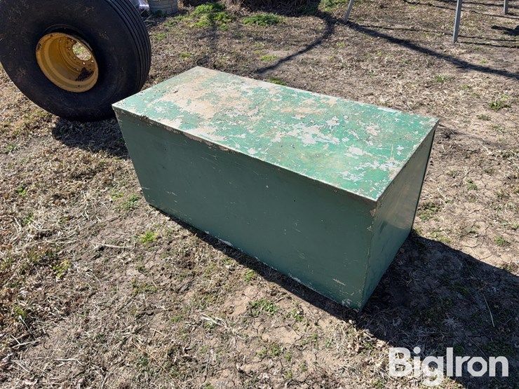 aluminum-dog-box-image-5