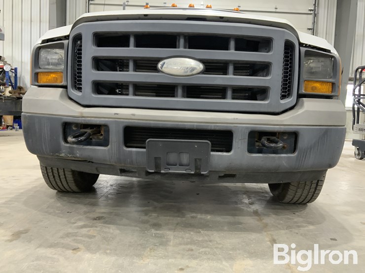 2005-ford-f350-xl-image-9