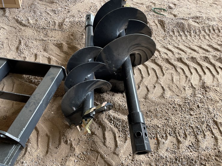 #4357-•-unused-2026-wolverine-skid-steer-auger-drive-and-bit-attachment-image-9