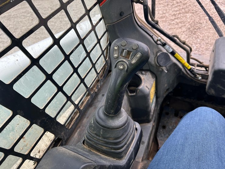 2022-bobcat-t66-image-21