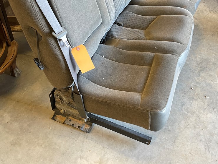 chevrolet-tahoe-image-3