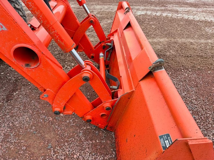 2005-kubota-la1301s-image-21