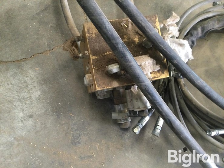 case-ih-1230-image-15