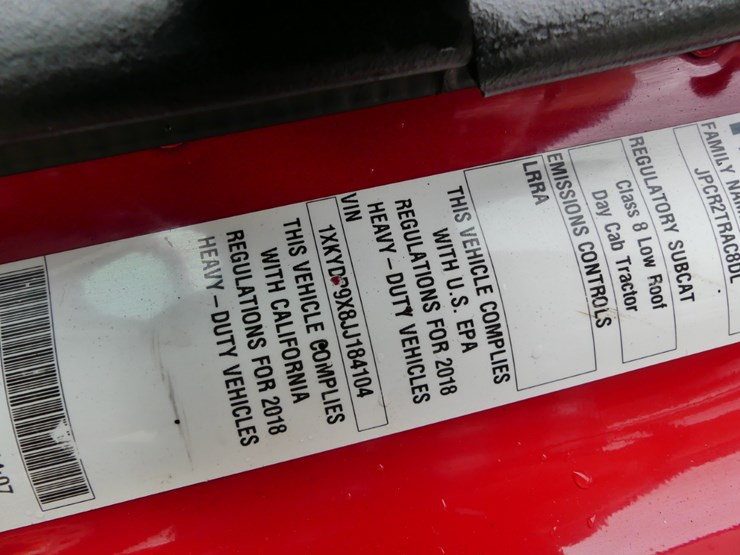 2018-kenworth-t680-image-15