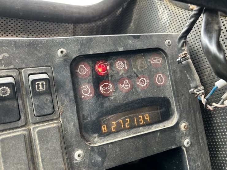 2007-caterpillar-ad55-image-23