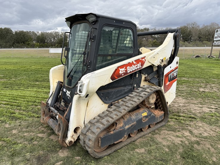 2023-bobcat-t76-image-2