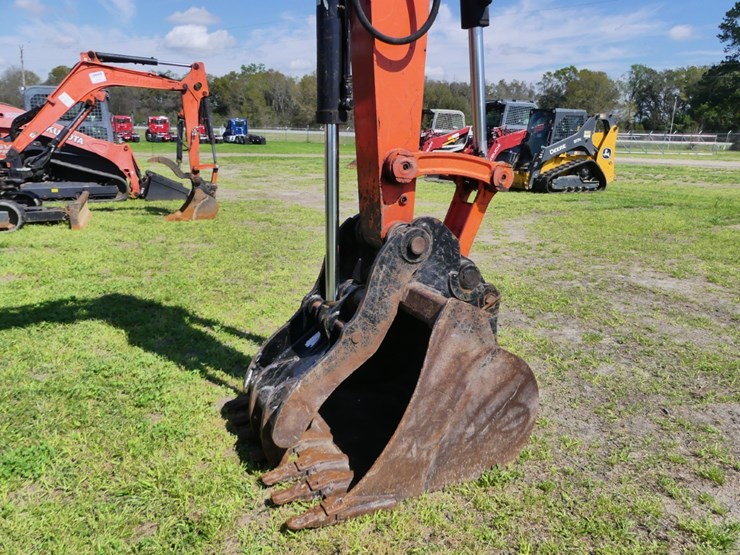kubota-kx080-4-image-6