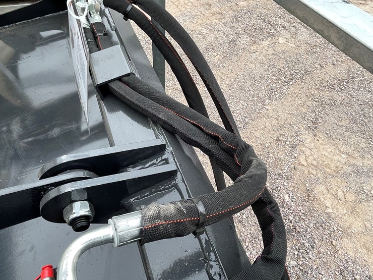 #4364-•-unused-2026-wolverine-skid-steer-grapple-bucket-attachment-image-8