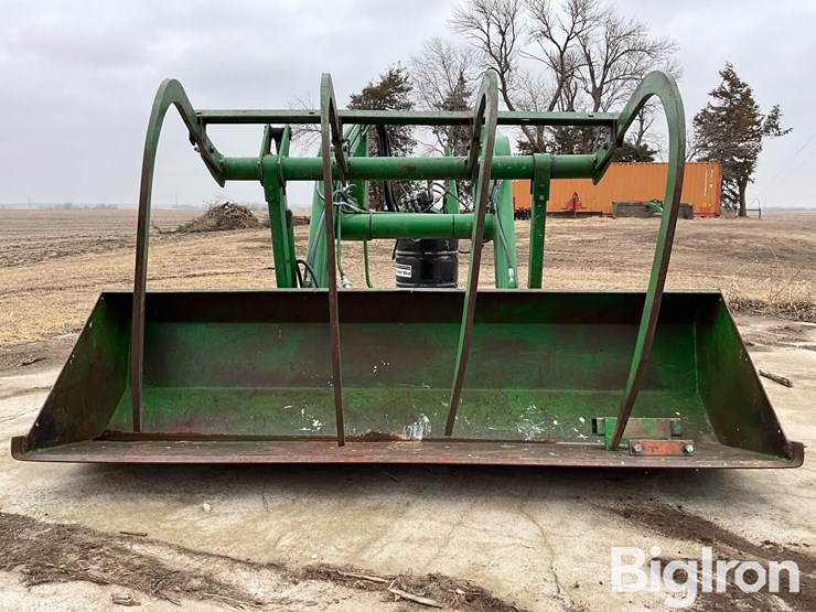 john-deere-158-image-2