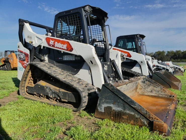 2021-bobcat-t76-image-1