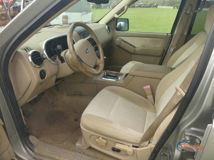 2008-ford-explorer-image-6