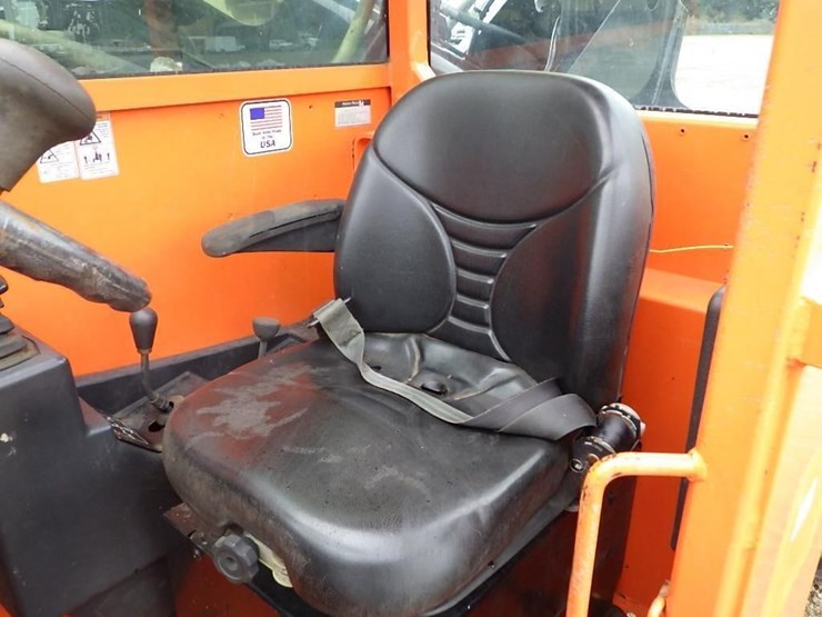 2013-jlg-g9-43a-image-19